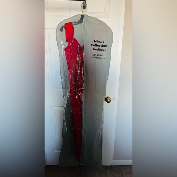 🥳CLEARANCE🥳 Plus size vibrant red cocktail dress - Picture 4 of 5